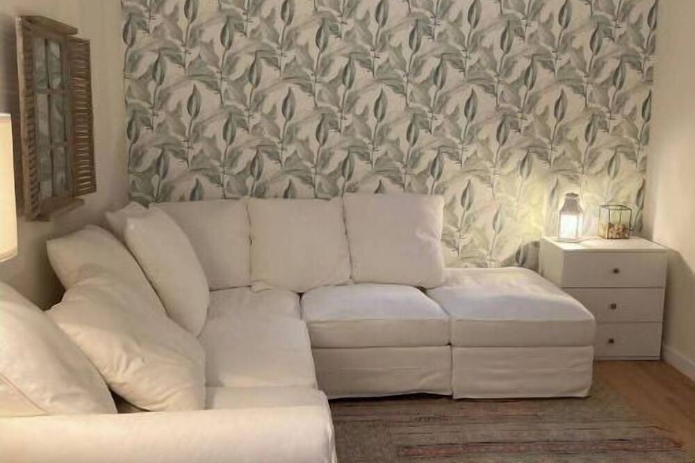 A very nice house with a patio! A very nice house with a patio! in Sintra, Costa de Lisboa