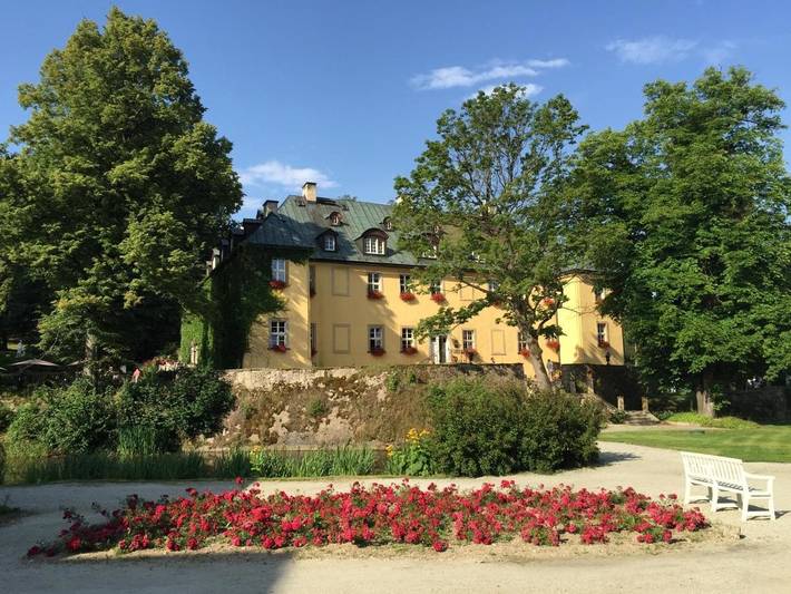 Hotel für 4 Personen, mit Pool und Ausblick sowie Garten und Sauna, mit Haustier