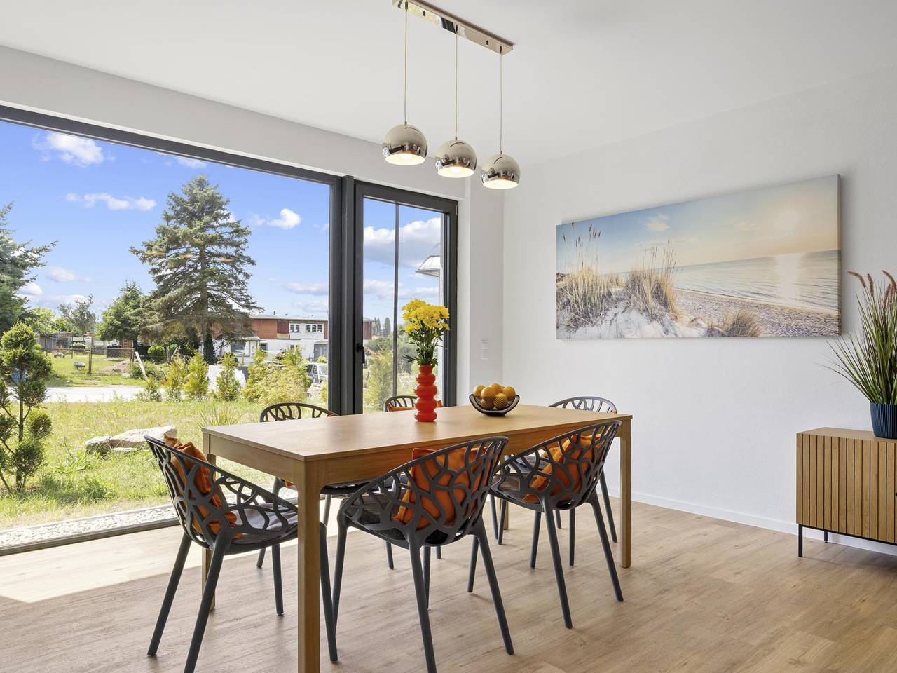 Strandnahes Ferienhaus mit Terrasse und Garten in Beckerwitz, Hohenkirchen