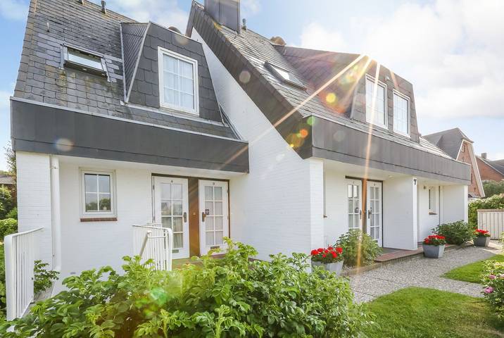 Ganze Wohnung, In einer ruhigen Sackgasse erwartet Sie dieses Urlaubsdomizil. in Nordfriesische Inseln (Schleswig-Holstein) (Schleswig-Holstein), Wenningstedt