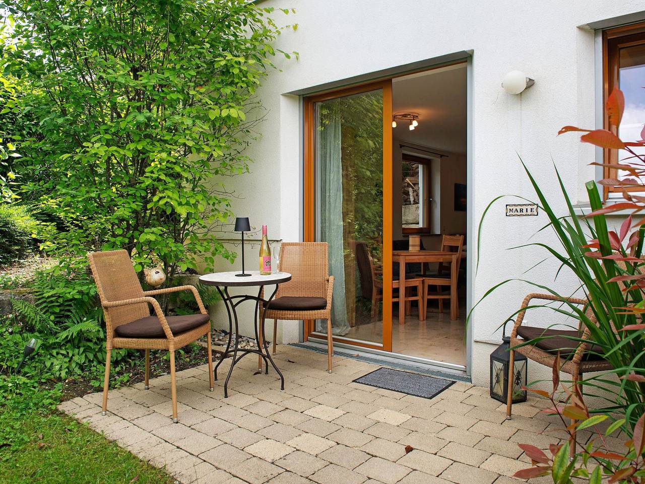 Ganze Ferienwohnung, Ferienwohnungen Im Rosengarten - Marie in Bodman-Ludwigshafen, Obersee (Bodensee)