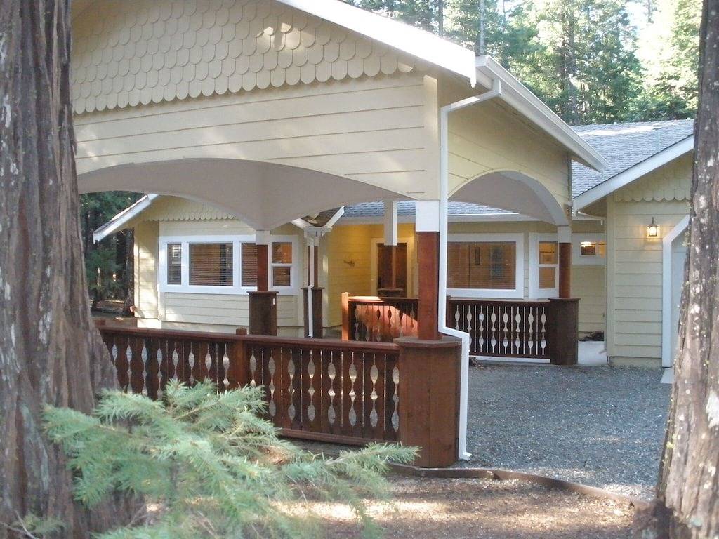 Schönes Custom Home in der Nähe von Lake Mccumber & Mt Lassen in Lassen-Volcanic-Nationalpark
