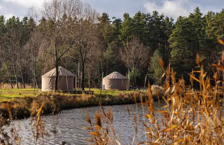 Ganze Wohnung, Cztery Stawy Glamp - Yurt "Marco Polo" with sauna in Roztocze