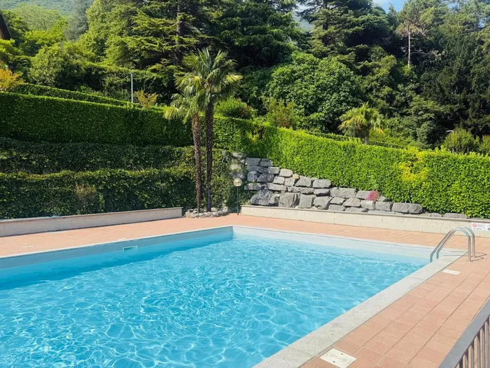 Appartamento vacanze per 3 persone, con giardino e panorama nonché piscina - 1
