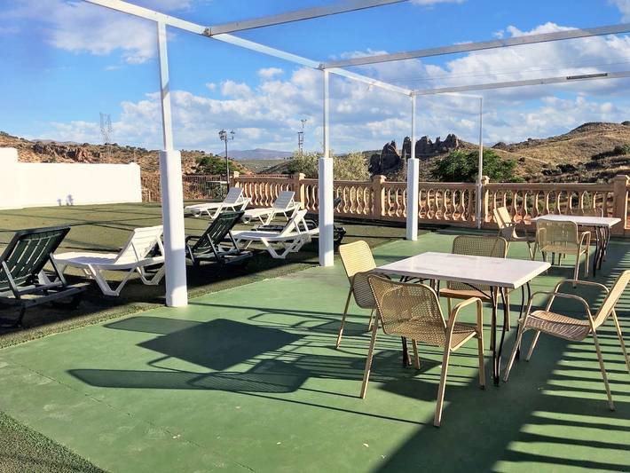 Chalet para 8 personas, con balcón y piscina en Loja - 4