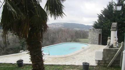 Location de vacances pour 3 personnes, animaux acceptés à Firminy