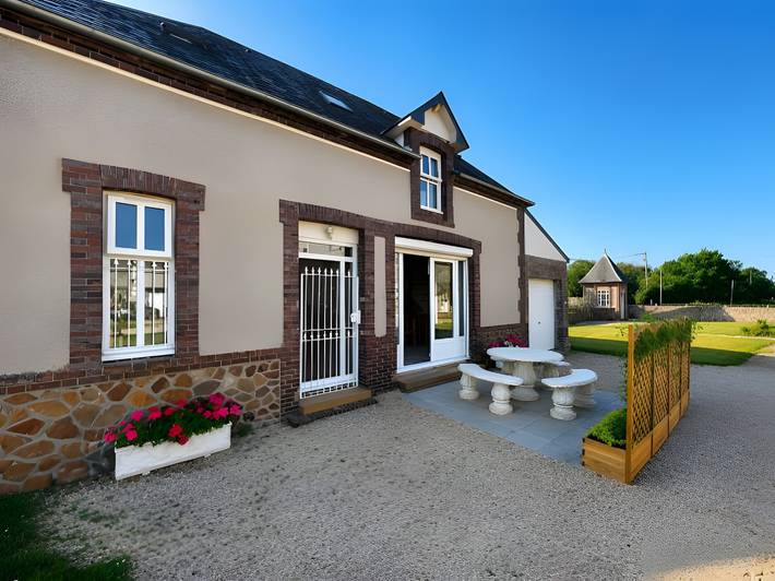 Cottage near Omaha Beach and Bayeux in the Domaine de la Maison Neuve in Le Molay-Littry, Bayeux region