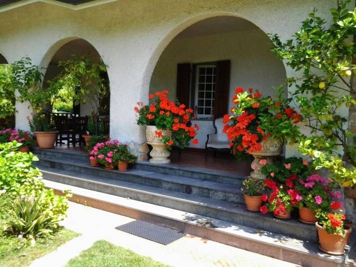 Villa 'Villa Piero' mit eigenem Pool in Massa (Italie), Riviera Italienne