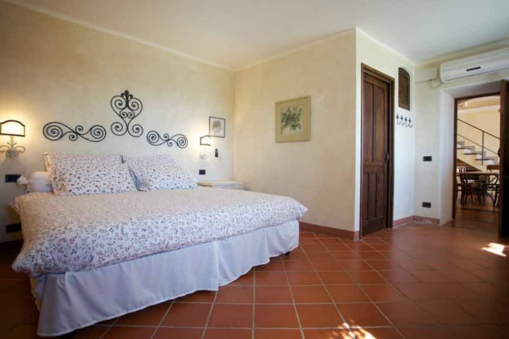 Villa mit fantastischem Meerblick, umgeben von Weinbergen Citra in Celle Ligure, Riviera di Ponente