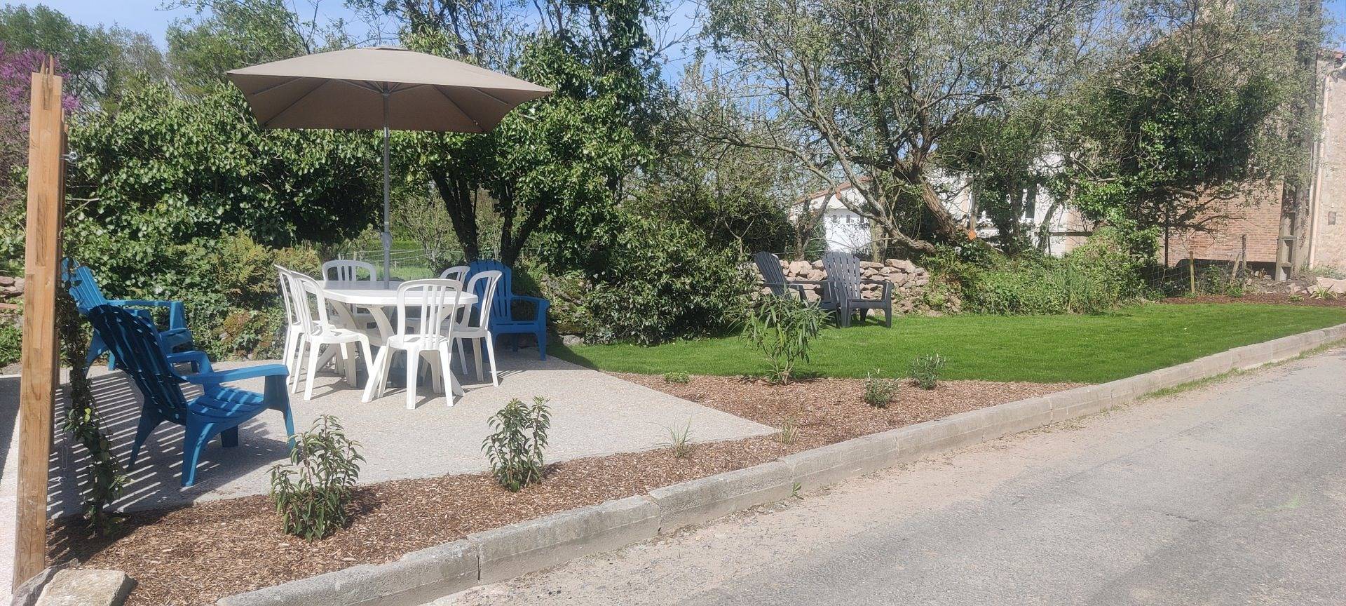 Gîte aux Fleurs d'Agnès in La Gaubretière, Vallée de la Loire