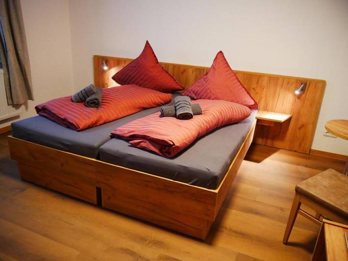 Hotel für 3 Personen, mit Terrasse und Garten in Bad Sooden-Allendorf - 2