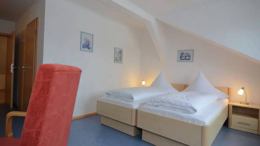 Ferienwohnung für 3 Personen, mit Garten