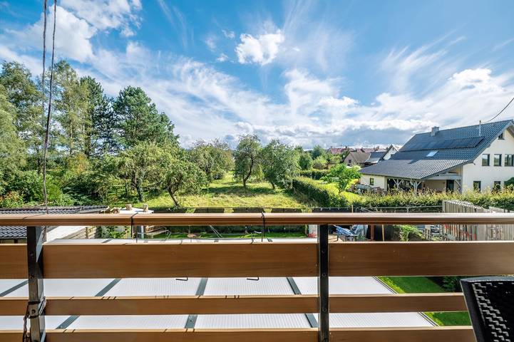 Apartamento entero, Apartamento 'Ut Huuske' con vistas a la montaña, Wifi y aire acondicionado in Dorsel, Distrito de Ahrweiler