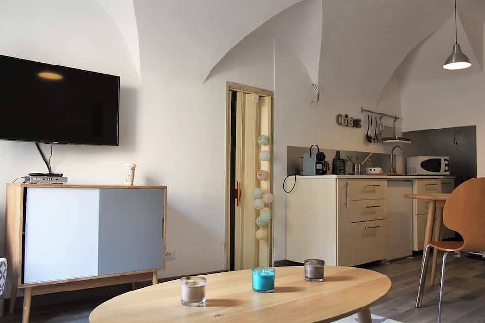 Ganze Wohnung, Schönes Studio  Center Badalucco - in der Nähe von San Remo 10 km vom Meer in Badalucco, Riviera di Ponente