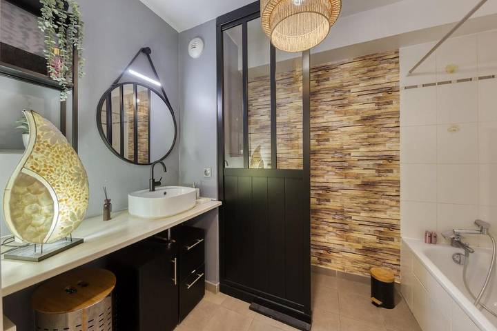 Gîte pour 2 personnes, avec terrasse à Romainville - 3