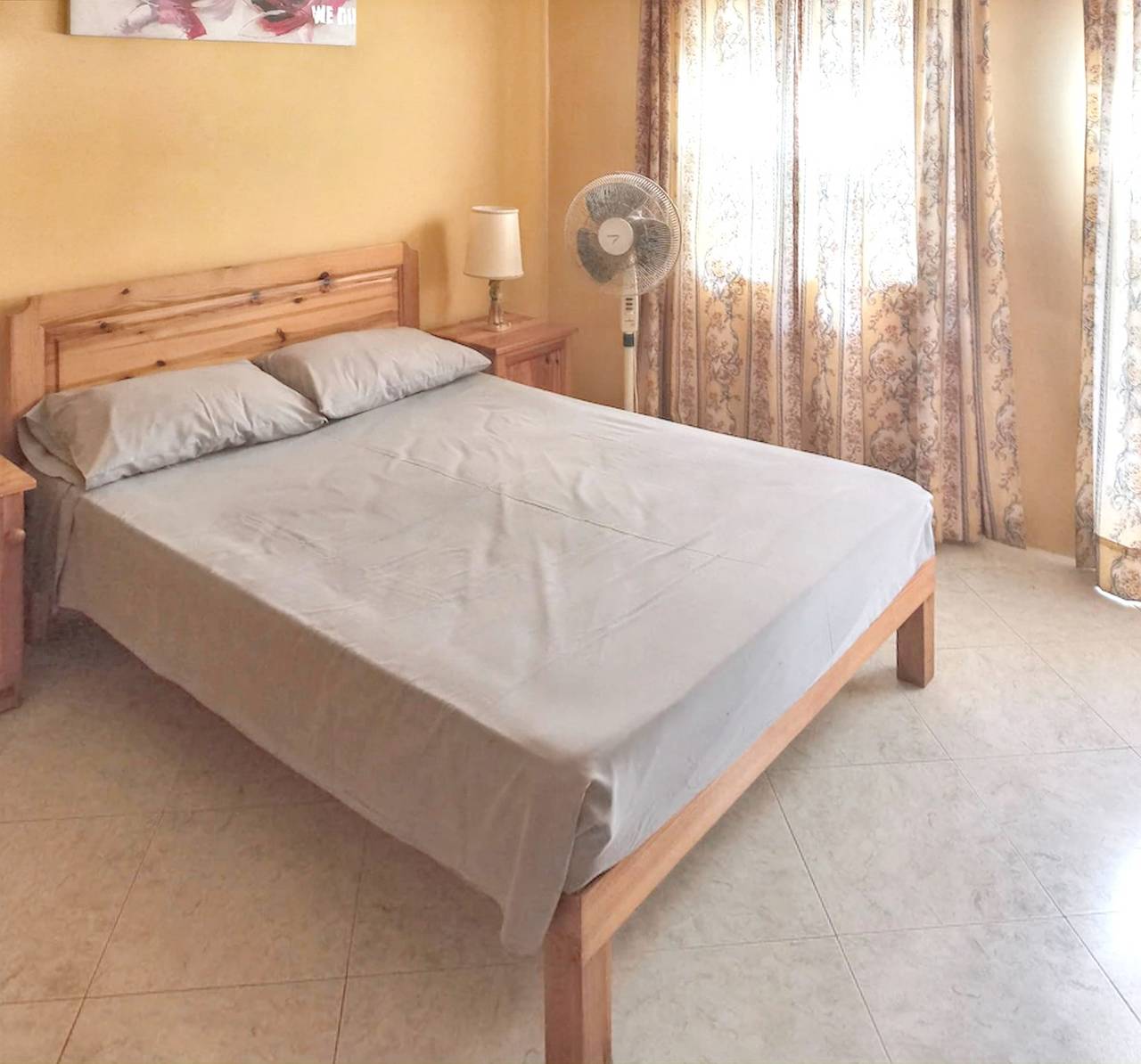 Entire apartment, Sea View Apartment in Iż-Żebbuġ in Marsalforn, Zebbug