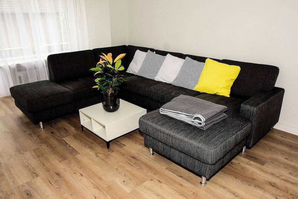 Ganze Wohnung, 80 m² Wohnung, eigener Eingang, Terrasse u. Garten, nahe Einkaufsmöglichkeiten in Altmühltal