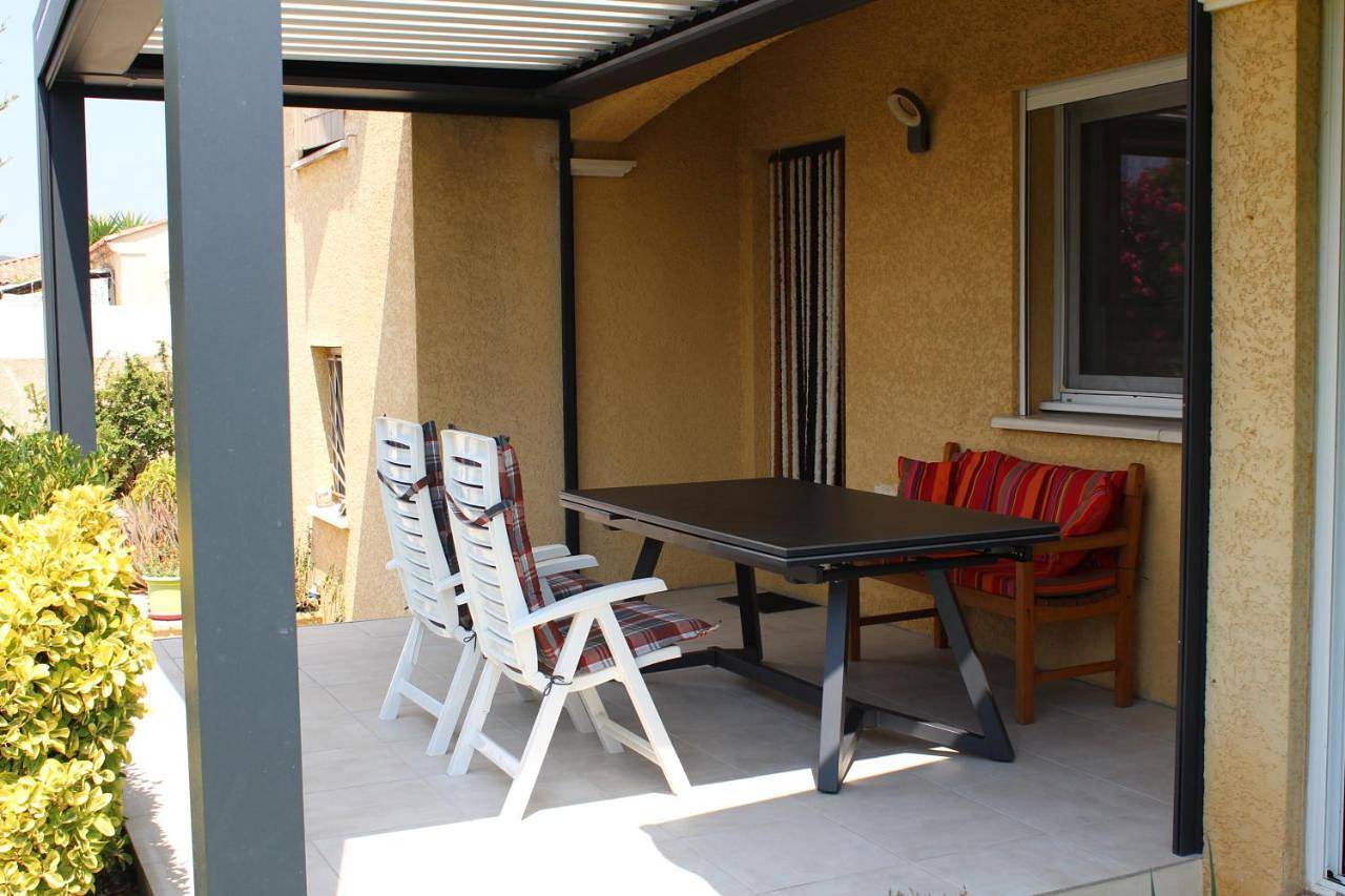 Double Room in Frontignan, Côte méditerranéenne (France)
