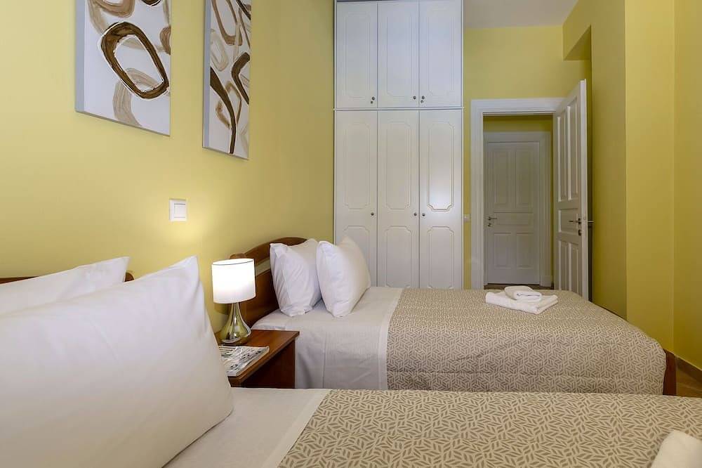 Villa Charchala - Peaceful location,3minutes walking from the centre of Kassiopi in Kassiopi, Korfu