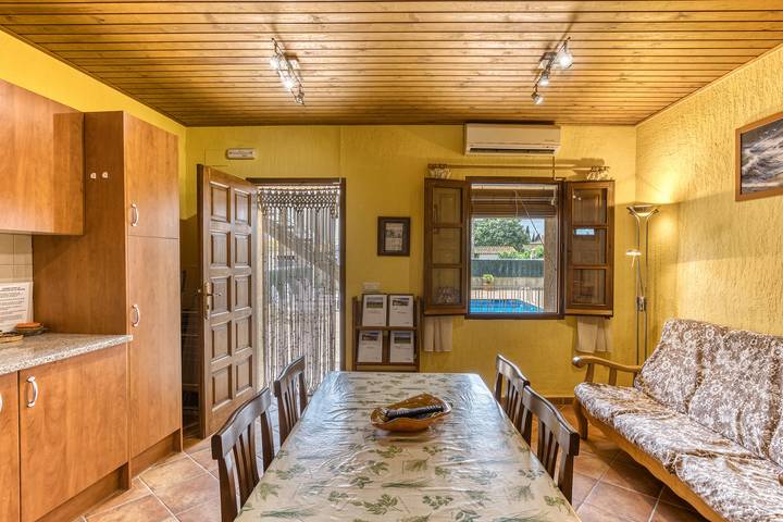 Gîte pour 5 personnes, avec jardin à Torroella de Fluvià - 3