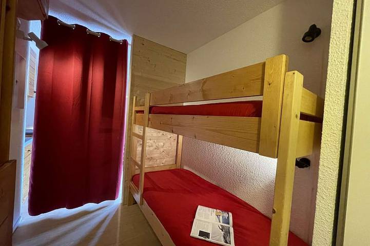 Gîte pour 4 personnes, avec balcon dans Office De Tourisme De Serre Chevalier Bureau De Saint Chaffrey - 3