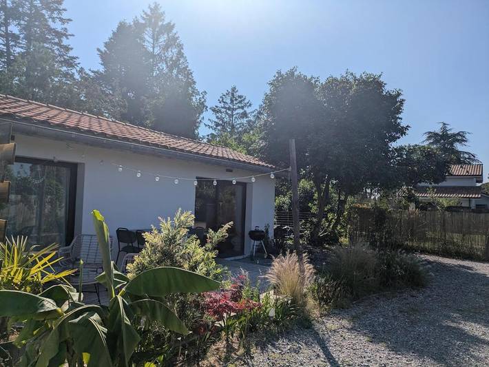 Apartamento de vacaciones para 4 personas, con terraza y jardín - 1