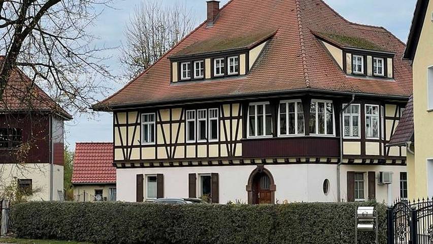 Ferienwohnung für 4 Personen, mit Ausblick und Garten, kinderfreundlich in Doberschütz