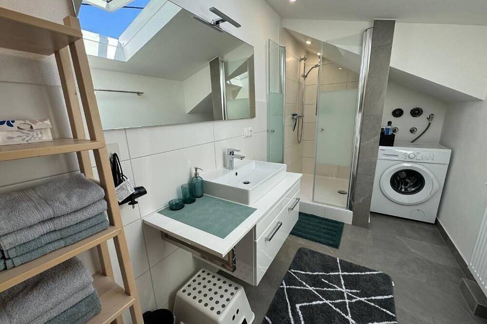 Ganze Wohnung, Voll ausgestattete Wohnung mit Südbalkon – familien- & hundefreundlich in Bad Waldsee, Region Bodensee-Oberschwaben