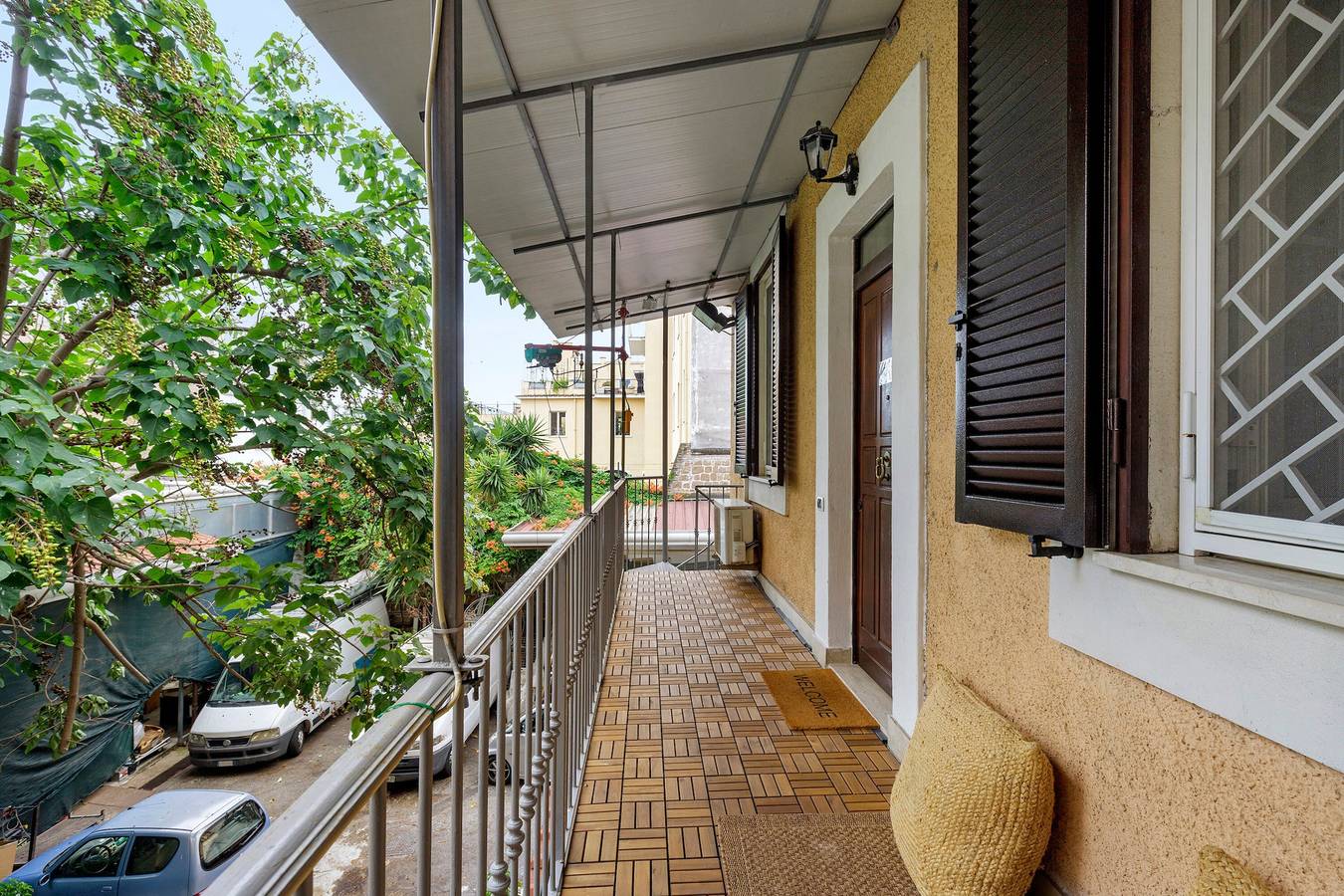 Entire apartment, Apartment 'Portatrastevere' with Balcony, Wi-Fi and Air Conditioning in Rome, Rome Province