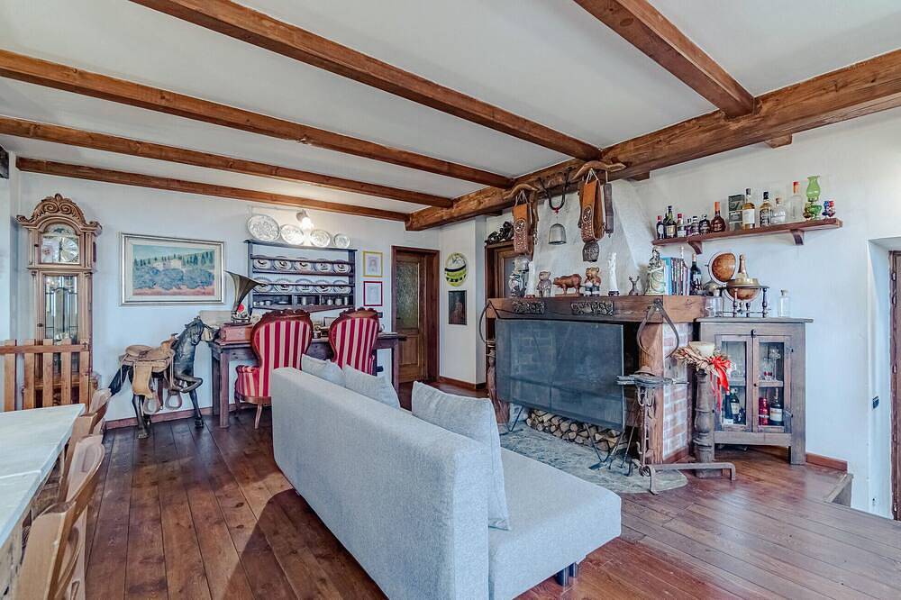 Nice home in Fraz. Alpicella, Varaz in Alpicella, Varazze