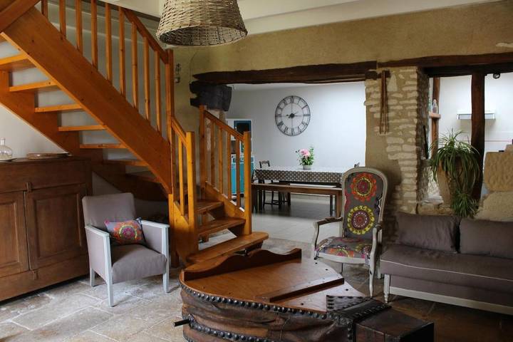 Location de vacances pour 6 personnes, avec vue et jardin, animaux acceptés à Avanton