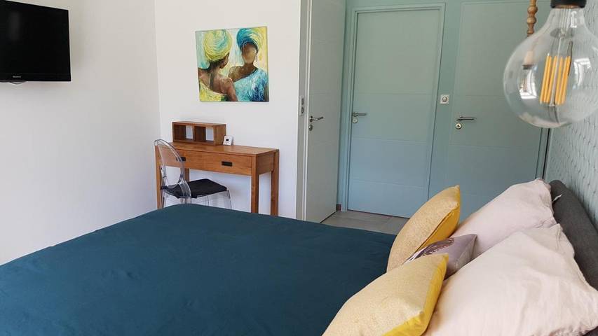 Chambre d’hôte pour 2 personnes, avec terrasse et piscine ainsi que jardin et vue à Apt - 4