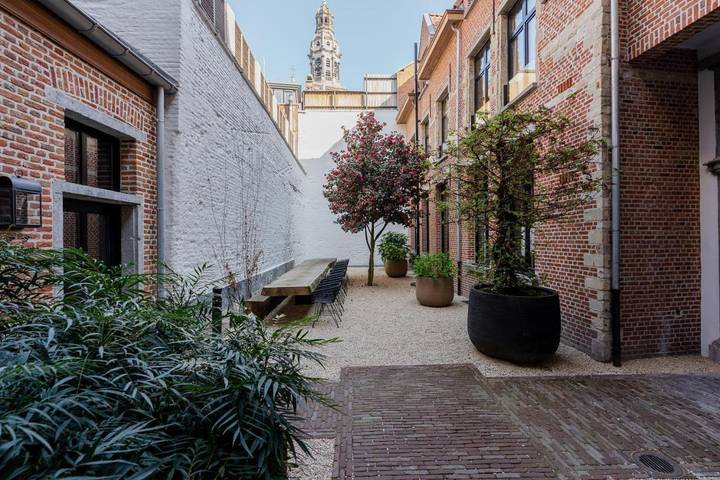 Loft voor 4 personen, with Terras and Tuin as well as Uitzicht in Antwerpen