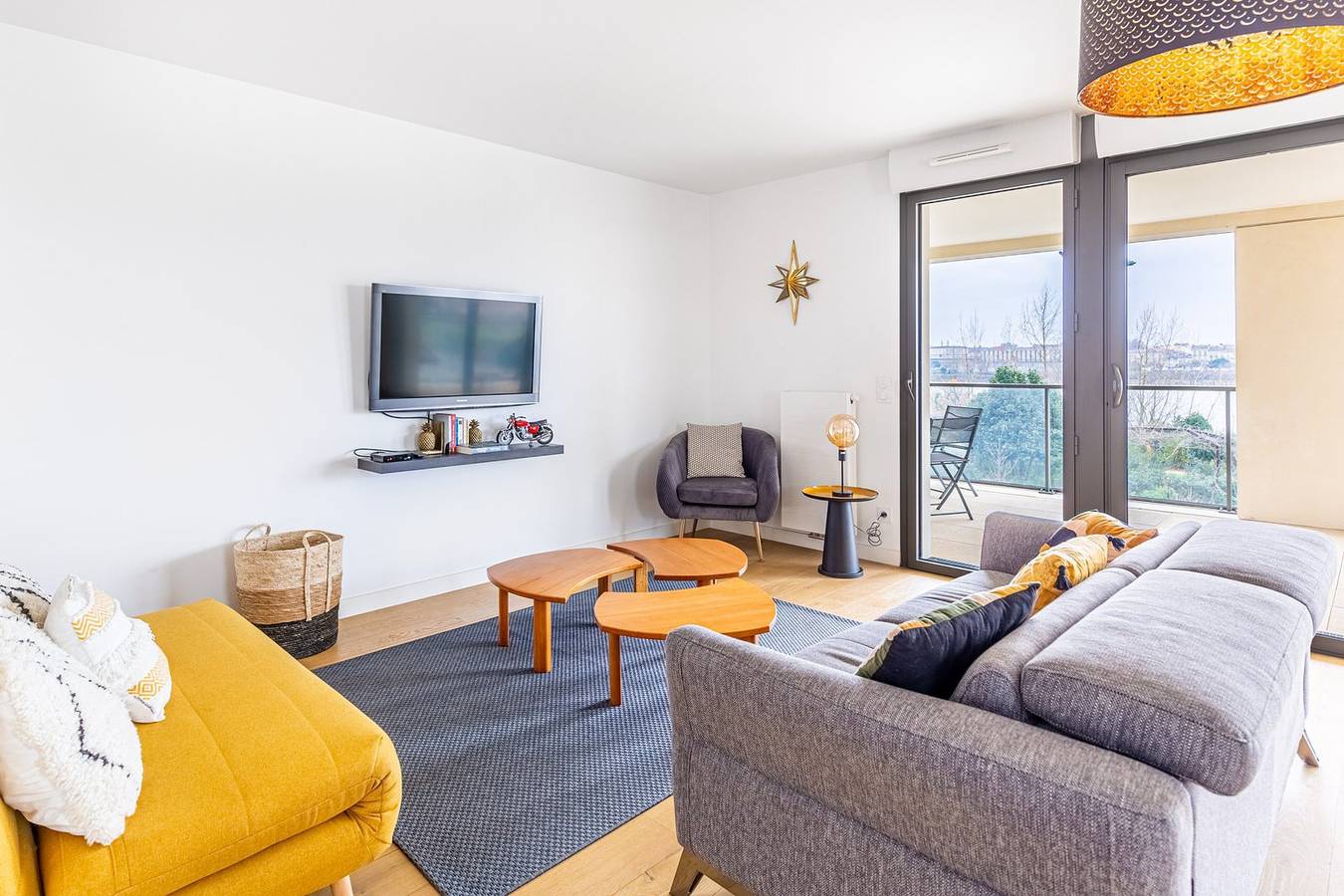 Ganze Wohnung, Ferienwohnung für 4 Personen mit Terrasse in Bordeaux, Bordeaux und Umgebung