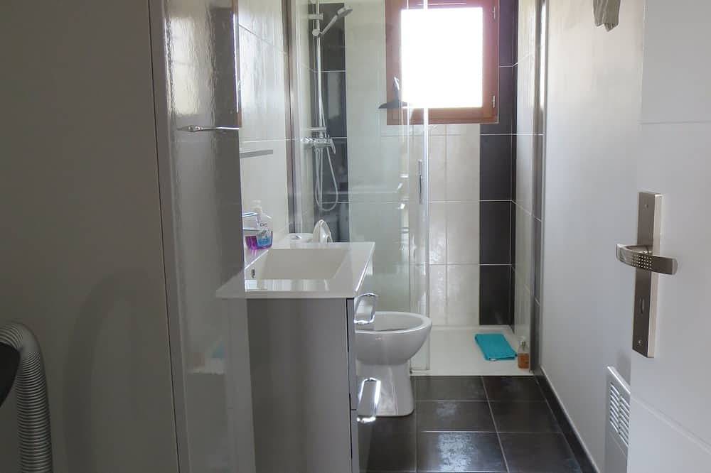 Appartement entier, 2 Pièces Coteaux d'Azur in Gattières, Côte méditerranéenne (France)