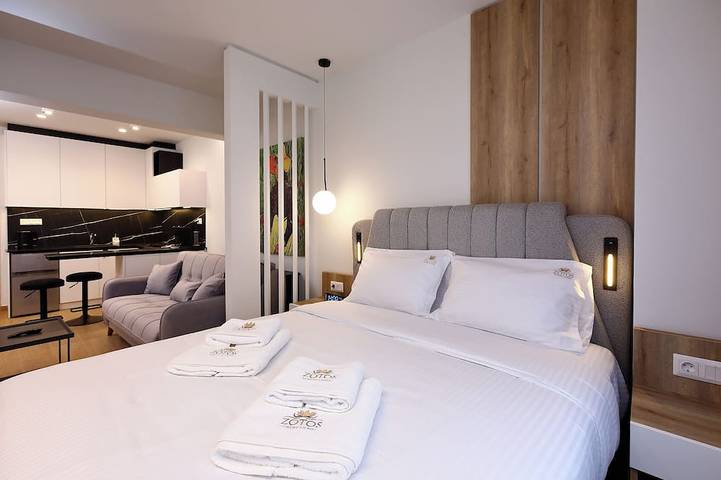Entire apartment, Superior Suite | Zotos Luxury Living #9 in Ladadika, Thessaloniki region