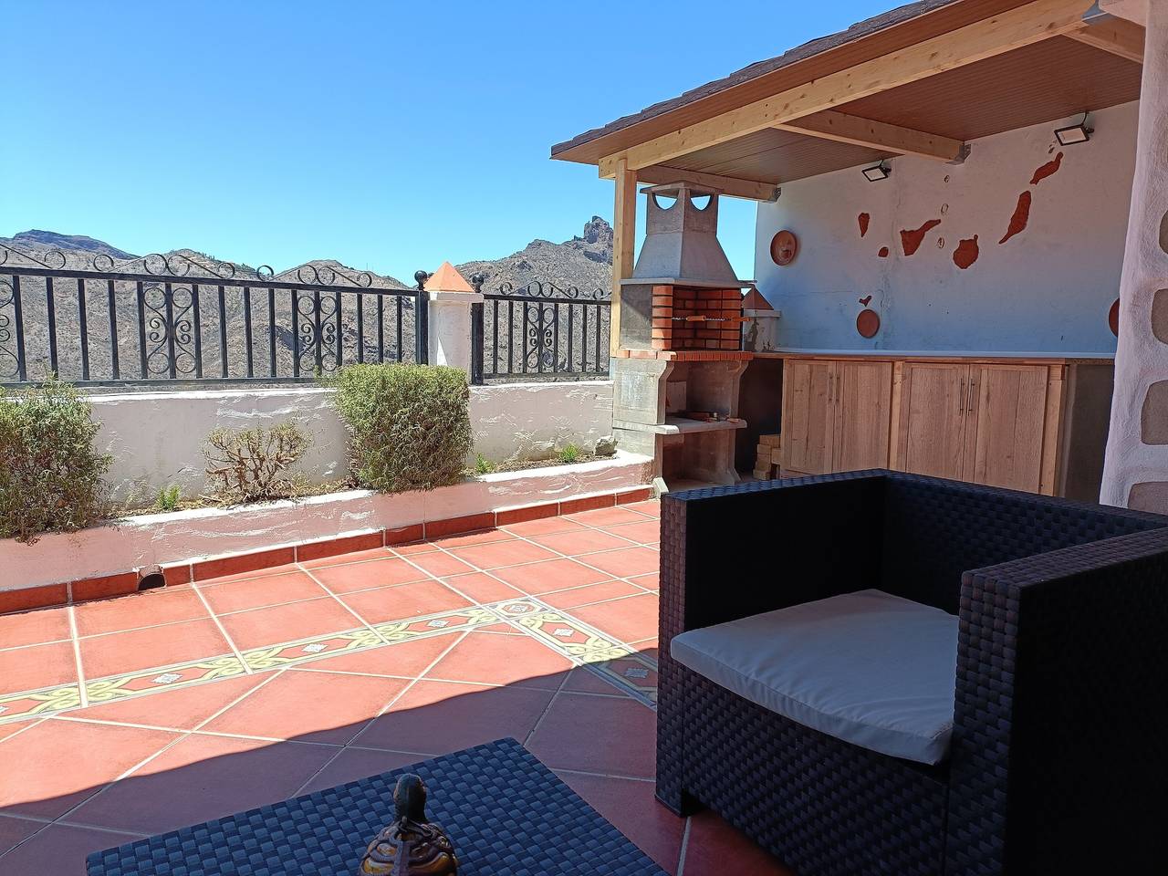 Ferienhaus 'Casita Roque Nublo' mit Bergblick, Garten und Wlan in Lomo de Los Santos, Tejeda