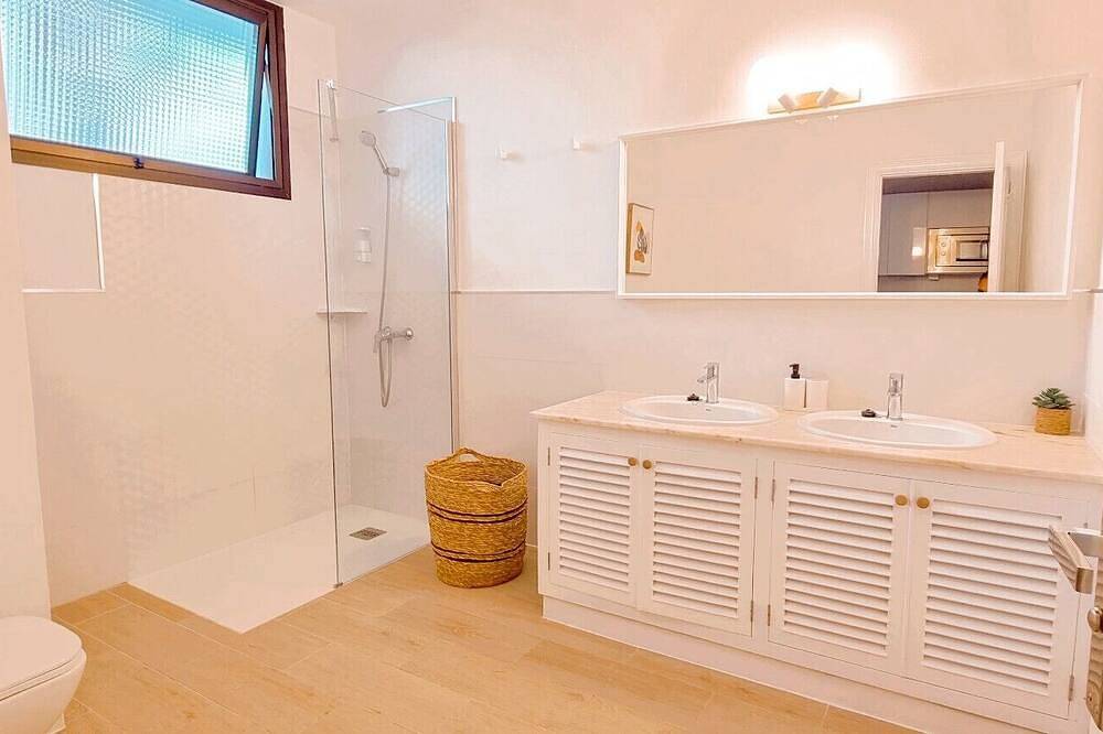 Appartement entier, La Fajana ,vistas al mar con terraza y jardín priv in Toscal - La Longuera, Los Realejos