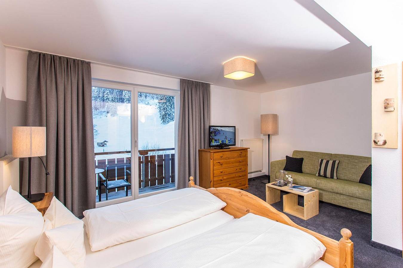 Gehrenspitze: Doppelzimmer Nr. 112 in Mittelberg, Kleinwalsertal