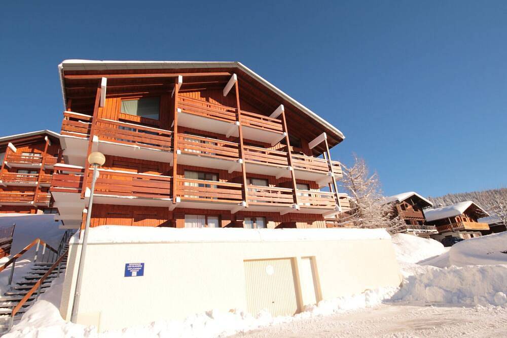 Ganze Wohnung, Saisies - Renovierte 2-Zi-Whg mit Garage, Haustiere, Wlan in Les Saisies, Albertville und Umgebung