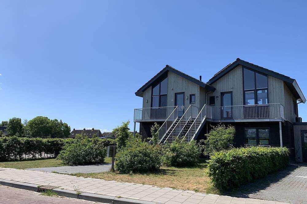 Vakantiehuis in Stavoren met aanlegsteiger in Stavoren, IJsselmeer