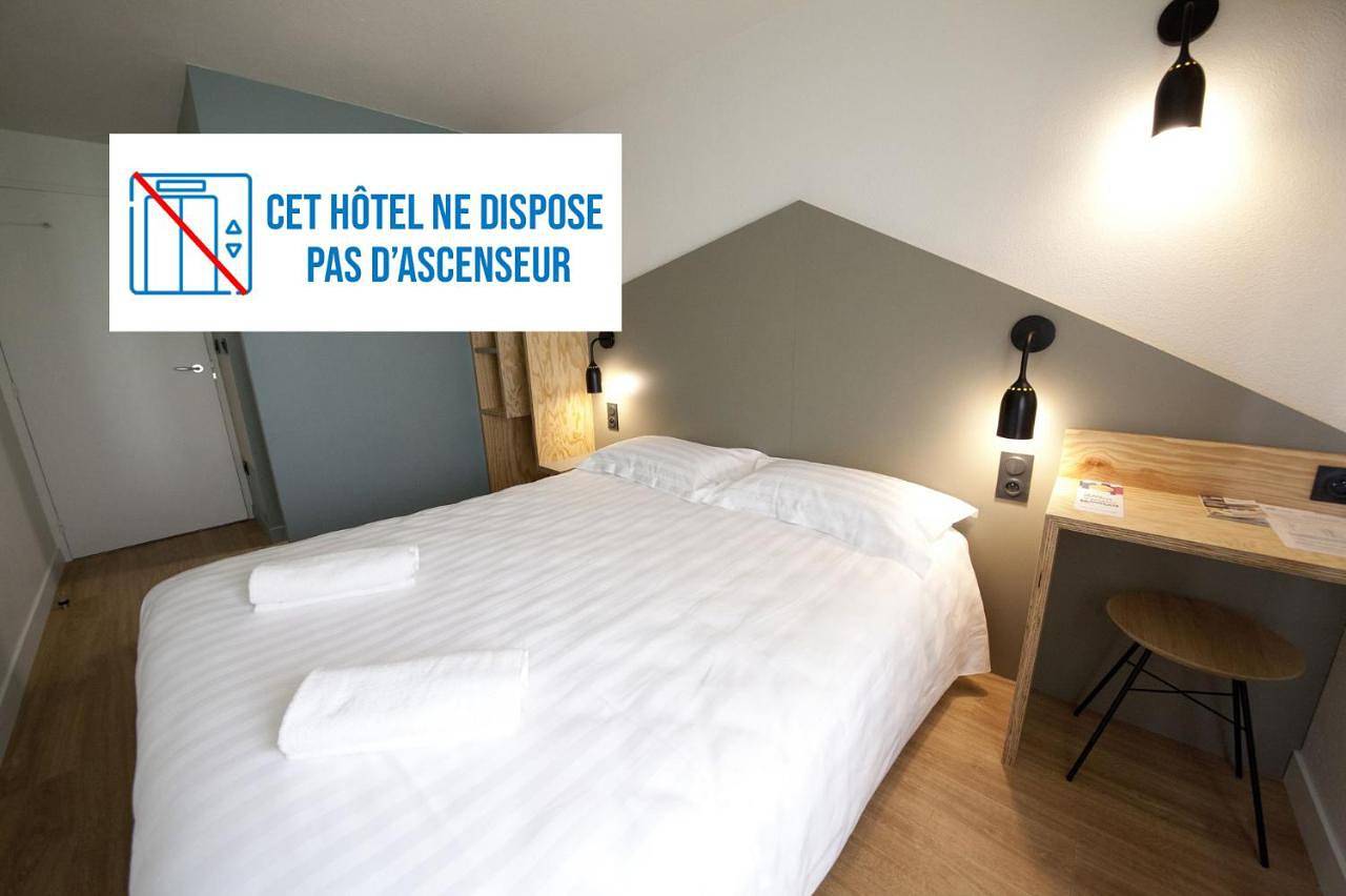Twin Room in Aubière, Parc naturel régional des Volcans d'Auvergne