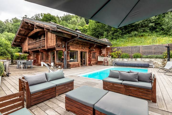 Chalet pour 6 personnes, avec jardin ainsi que piscine et balcon à Saint-Gervais-les-Bains