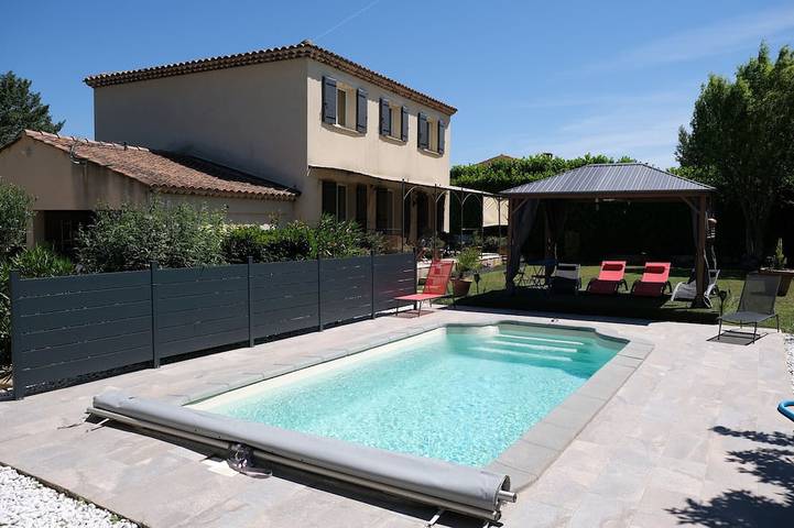 Chalet para 6 personas, con jardín y balcón - 1