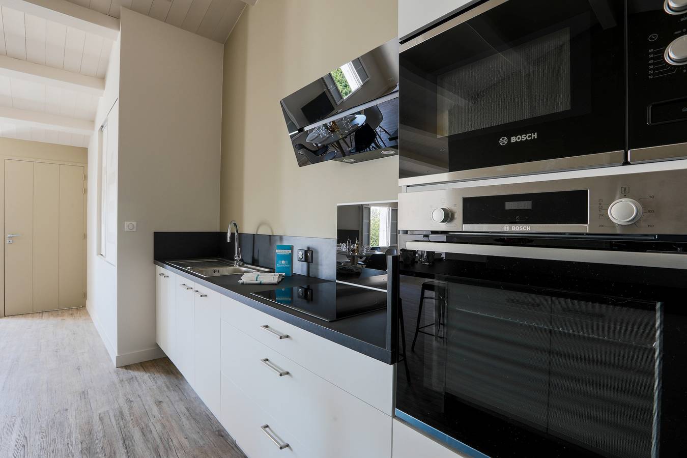 Appartement entier, Appartement lumineux pour 6 personnes in Le Bois-Plage-en-Ré, Île de Ré
