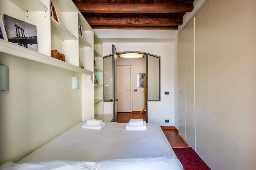 Entire apartment, Apartment in Milan with 2 bedrooms sleeps 5 in Milan, Milan Province