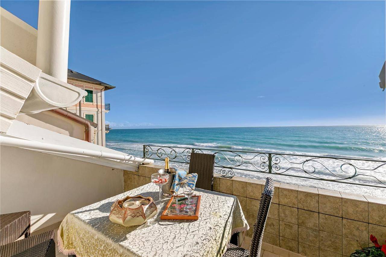 B&B Da Giueli Rooms On The Seafront in Alassio, Riviera di Ponente