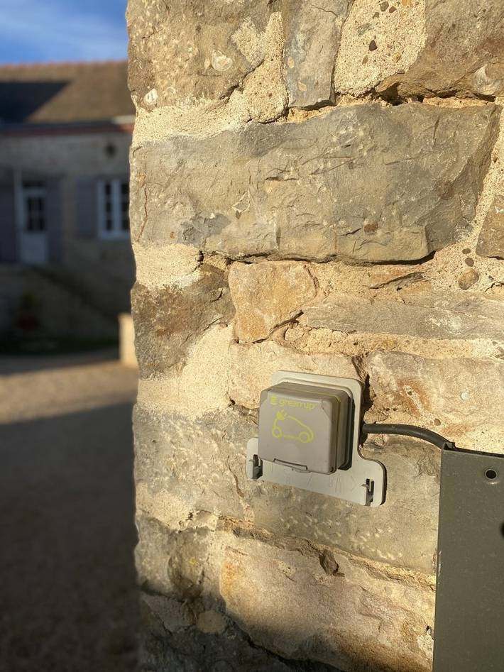 Gîte pour 7 personnes, avec balcon dans Saint-Jean-de-Vaux - 4