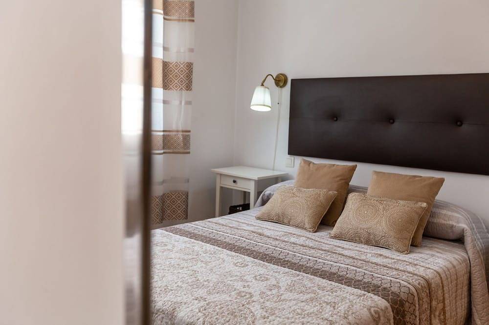 Entire apartment, Tolox 1 - Apartment In Tolox. Free Wifi in Tolox, Sierra de las Nieves