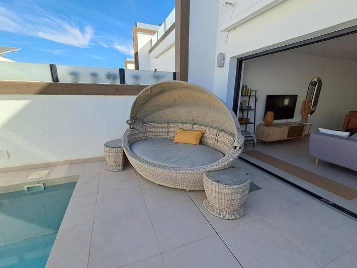Casa rural para 6 personas, con Balcón y Terraza además de Piscina y Vistas en Benijófar - 3